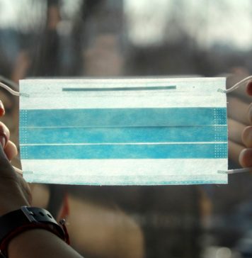 В аптеки «Волгофарм» поступит 700 тыс медицинских масок Мед маска