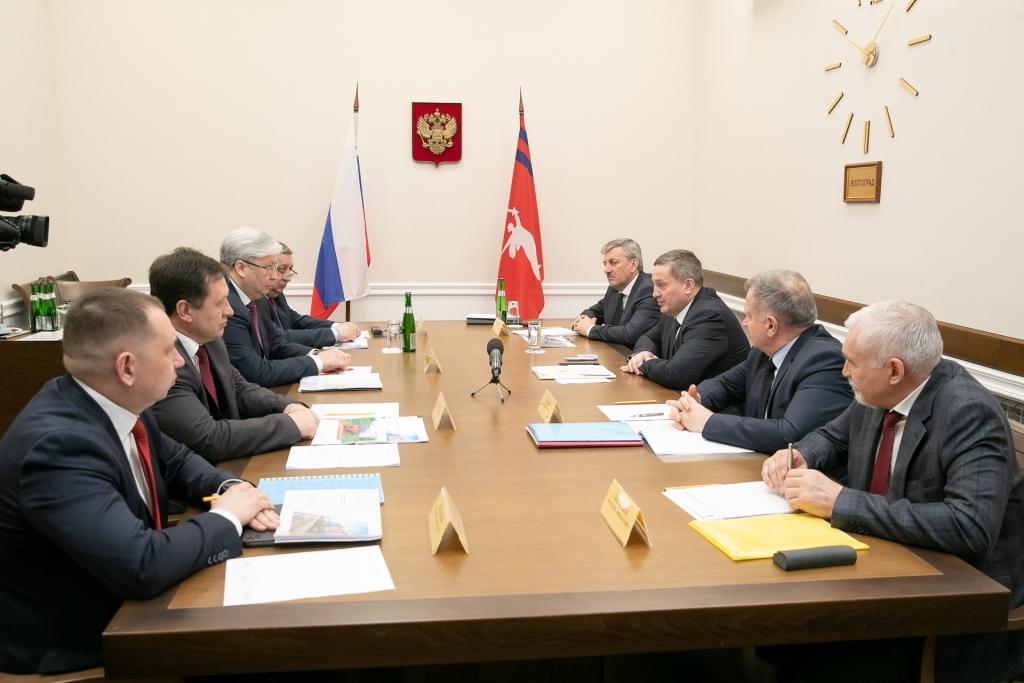Встреча начальника ПривЖД Альмеева с губернатором Бочаровым