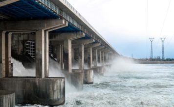 Волжская ГЭС Весеннее половодье